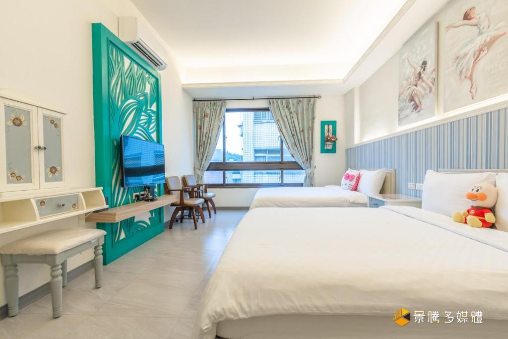 Happiness is coming(Near Hualien Railway Station) - Habitación Cuádruple Con Baño Privado