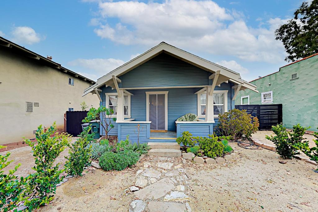 Ocean Breeze Cottage