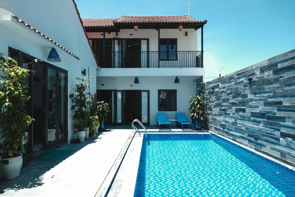 Herb Plant Garden Villa