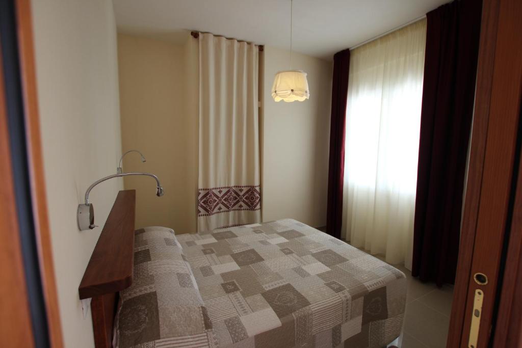 Villa Bulcrini - Apartment With Pool View