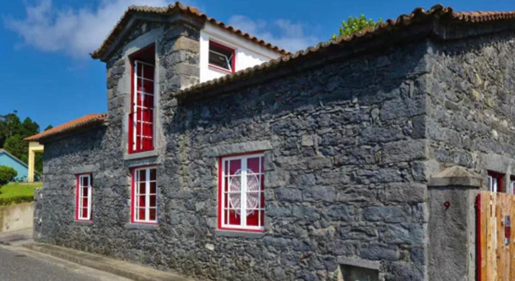 Ponta da Amora - Housity
