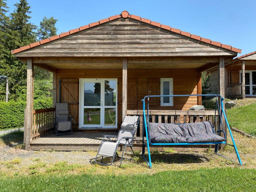 Fotografia z galérie ubytovania Chalets au bord de l’eau v destinácii Lapte