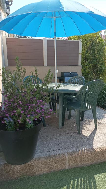 Patio nebo venkovní prostory v ubytování ANCRE BLEU