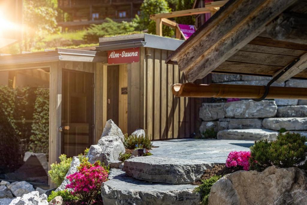 Zahrada ubytování Almhotel Grünsteinblick