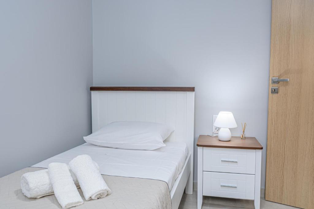 Posteľ alebo postele v izbe v ubytovaní J&T Apartment - 150m from the beach