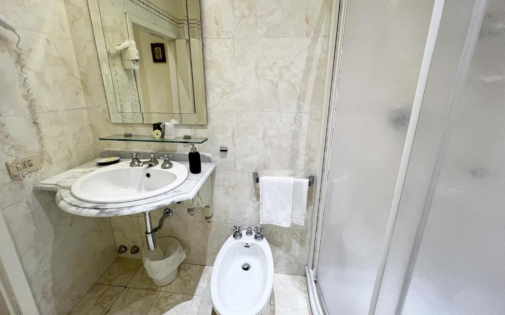 Koupelna v ubytování Hotel San Michele