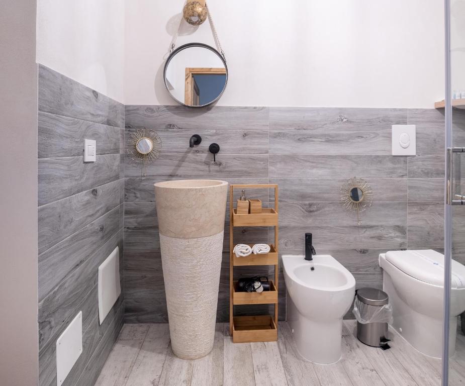A bathroom at A Calata