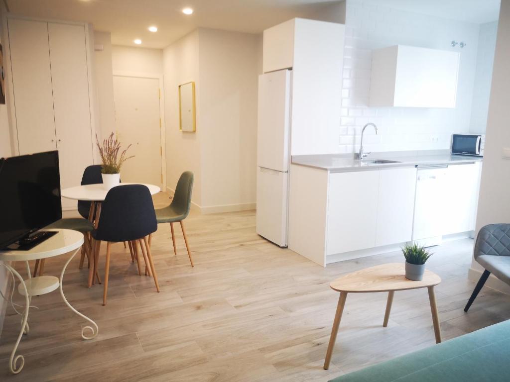 Kuchyňa alebo kuchynka v ubytovaní Beautiful Apartment in the heart of seville