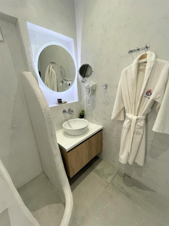 Kúpeľňa v ubytovaní Chic Centre Suites Athens