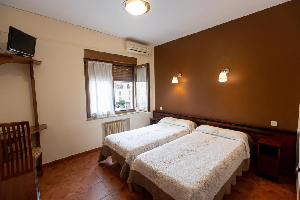 Hotel Eladia - Double Room