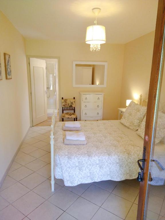 La Colline - Chambre d'hôtes - B&B - 9