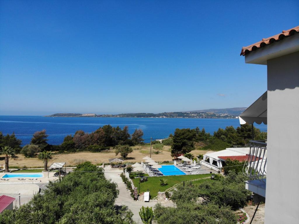 Paisaje cerca de este apartahotel
