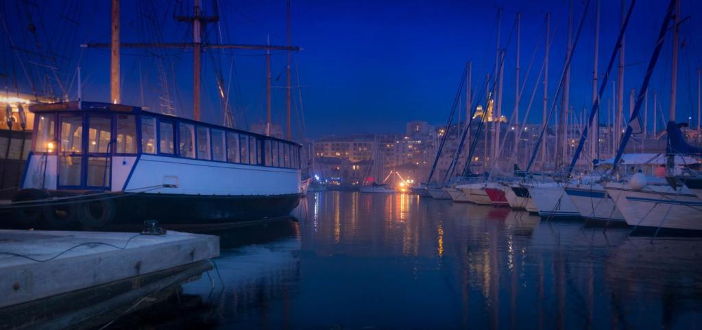Fotografia z galérie ubytovania Les pieds dans l'eau sur l'Ile du Frioul v destinácii Marseille
