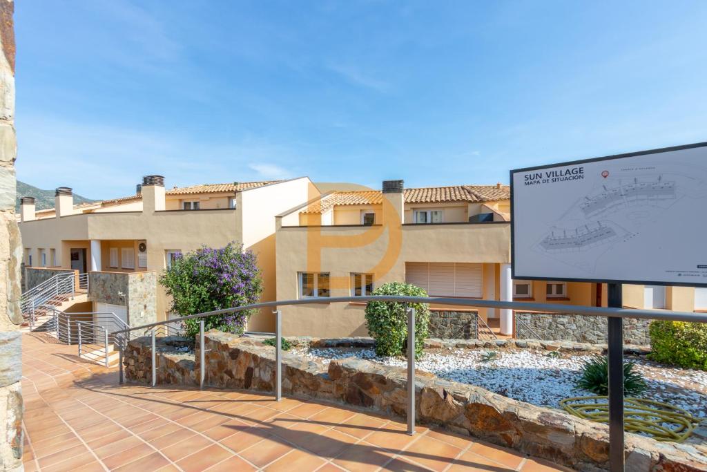 Apartamento Sun Village con vistas al Golfo de Rosas y a la ...