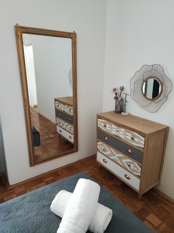 Posteľ alebo postele v izbe v ubytovaní Apartment Eda