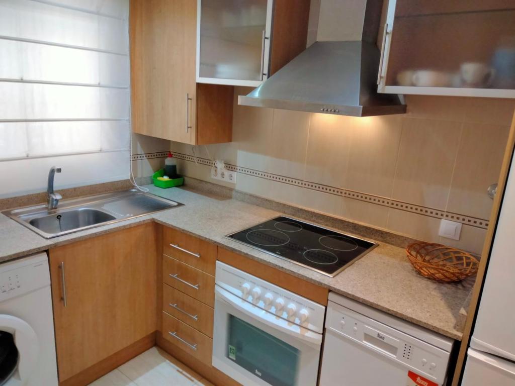 Kuchyňa alebo kuchynka v ubytovaní ACV - Costa Azahar II - 2ª linea planta 3 norte