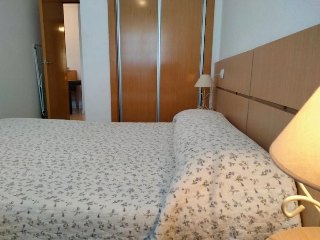 Posteľ alebo postele v izbe v ubytovaní ACV - Costa Azahar II - 2ª linea planta 3 norte