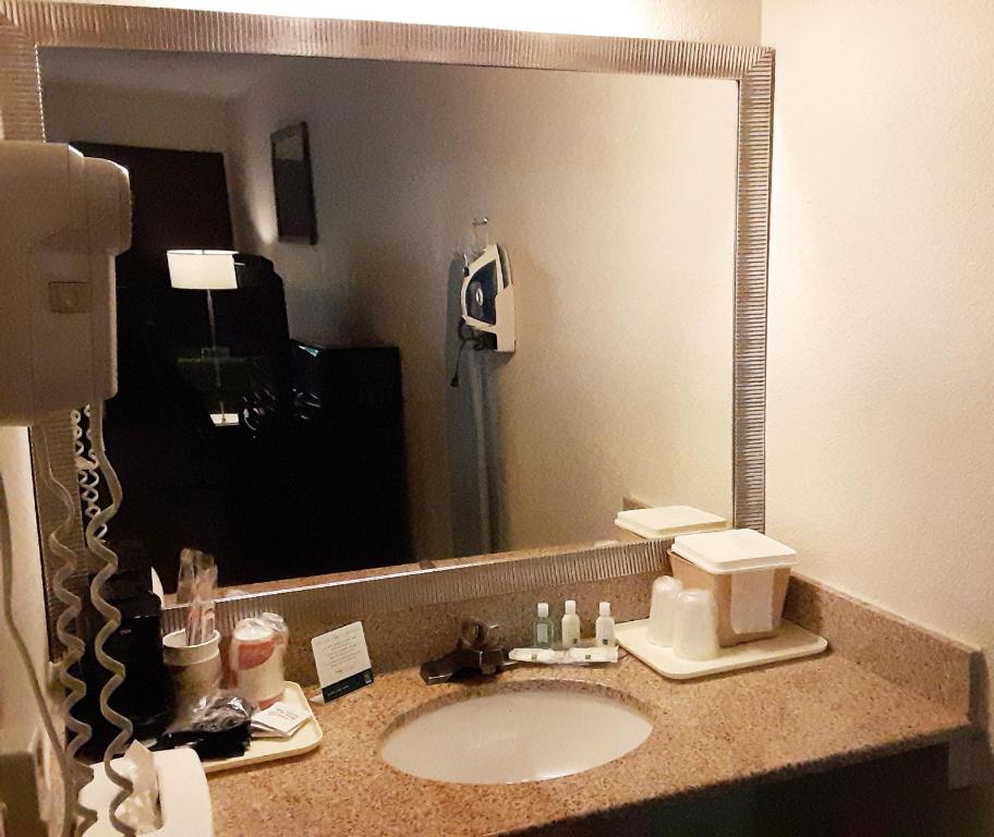 Quality Inn Morganton Southeast - Error