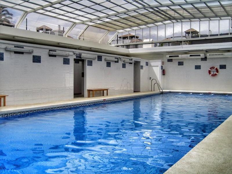 Vera Playa 2 hab 2 WC parking AA, Wifi, padel piscina ...