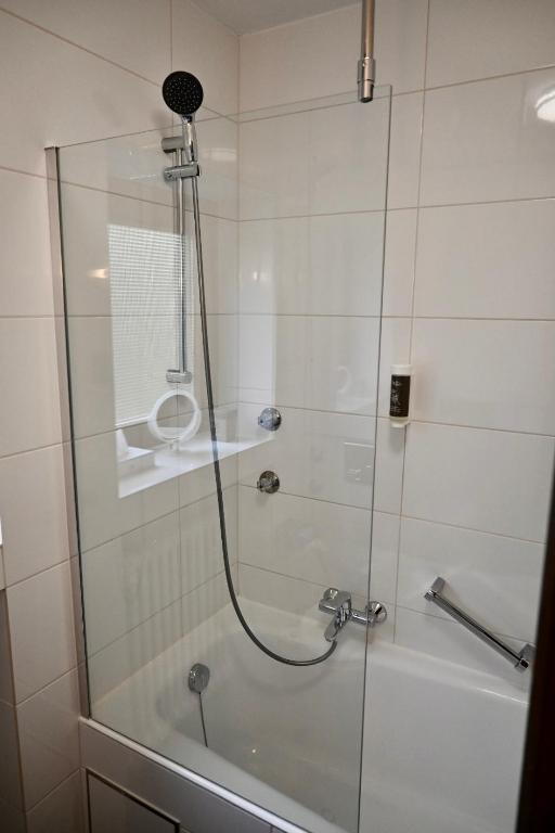 Koupelna v ubytování Hotel Am Rupertuspark