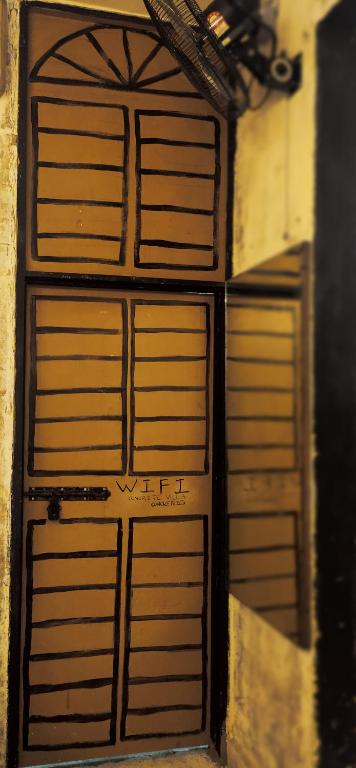 Fotografie z fotogalerie ubytování IPOH CONCRETE VILLA(12pax) rugged.vintage狂野复古.精品民宿 v destinaci Ipoh
