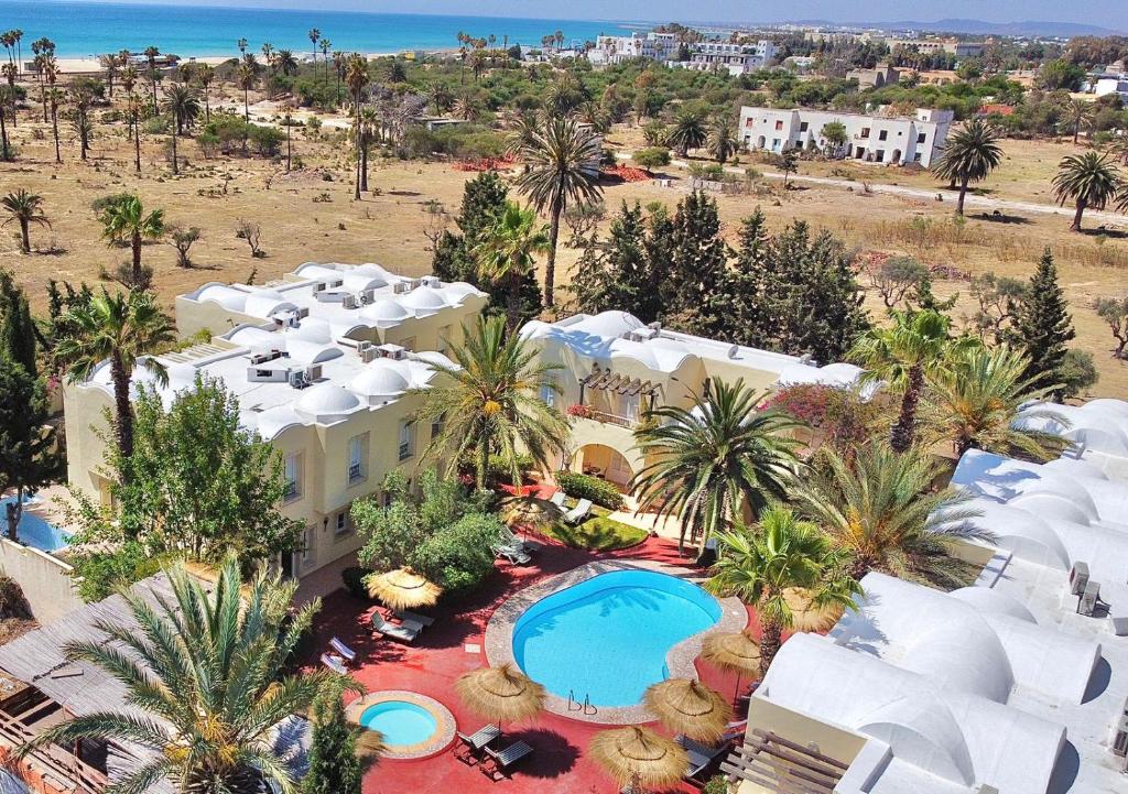Bazén v ubytování Appart Hotel Villamar nebo v jeho okolí