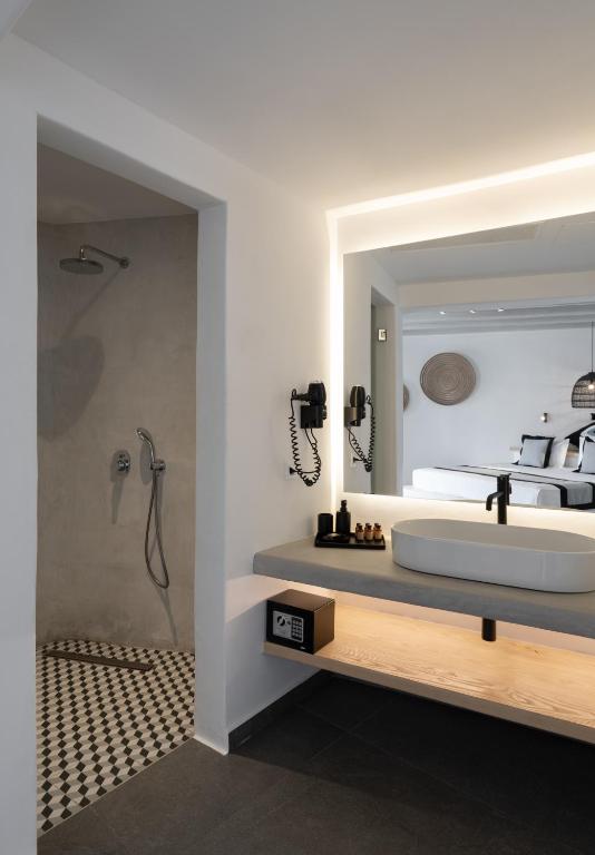 Ikies of Mykonos - 6