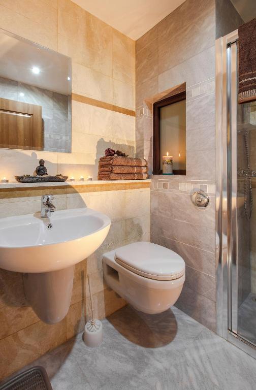 Carini Farmhouses - Villa De Trois Chambres Avec Piscine Privée