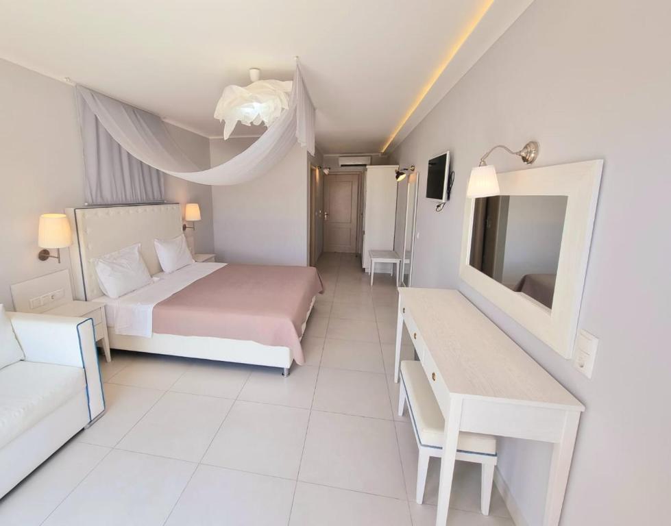Voodi või voodid majutusasutuse Enjoy Lichnos Bay Village, Camping, Hotel and Apartments toas