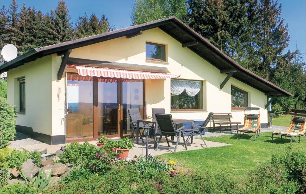 Κήπος έξω από το Holiday Home Waldgrundstück P