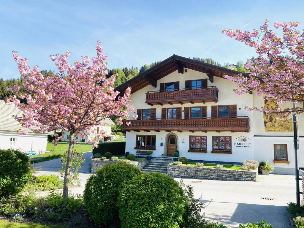 The building in which Az apartmant is located