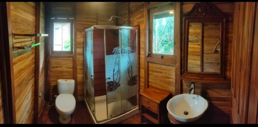 Umah Legenda Bali - Legend House Bali - Tweepersoonskamer Met Uitzicht Op Het Zwembad