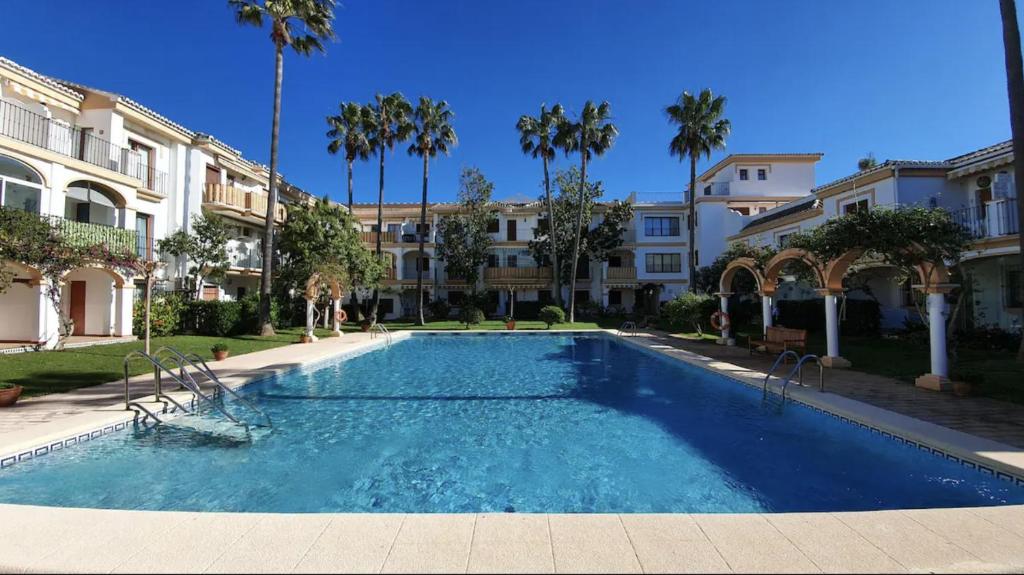 Bazén v ubytování Lovely Apartment in Denia; El Patio nebo v jeho okolí