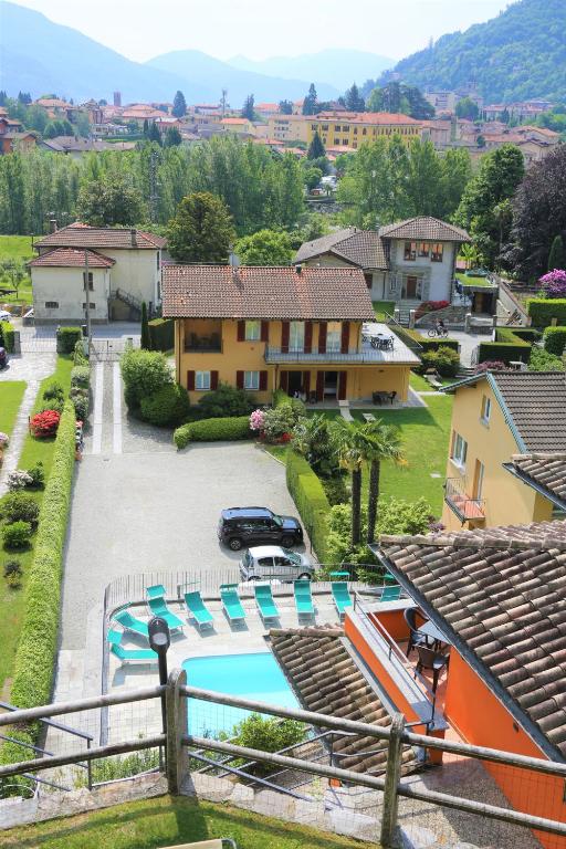 Výhľad na hory alebo výhľad na hory priamo z apartmánového hotela