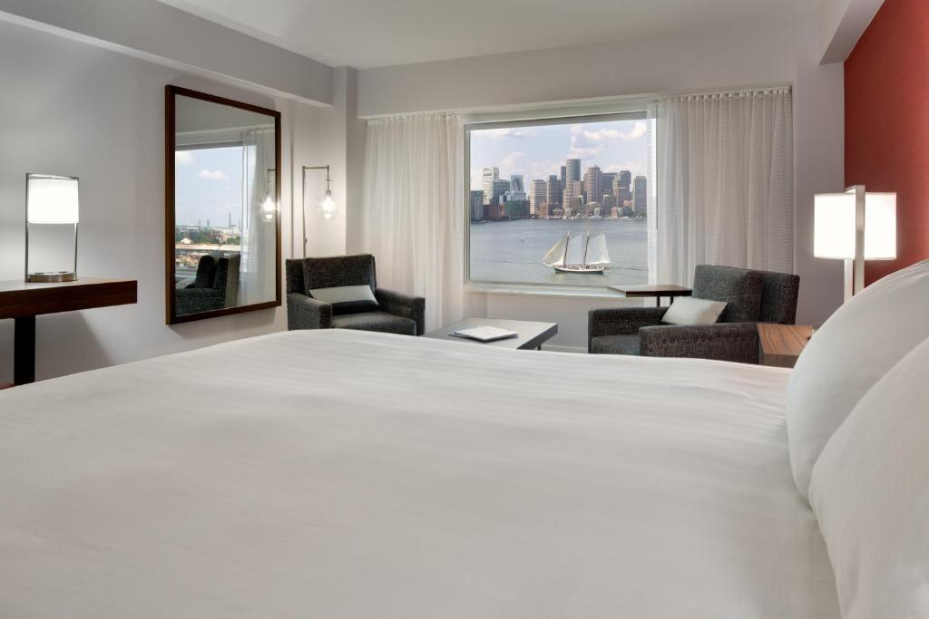 Hyatt Regency Boston Harbor - Двойной номер с двумя двумя кроватями и видом на гавань