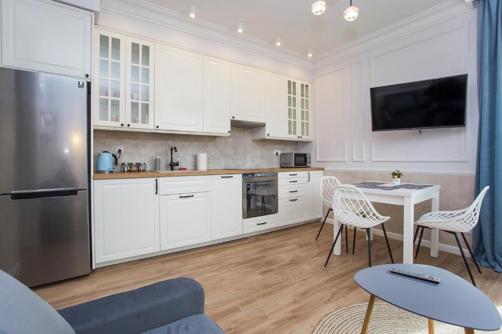 Urban Jungle klimatyczny apartament w centrum - 1