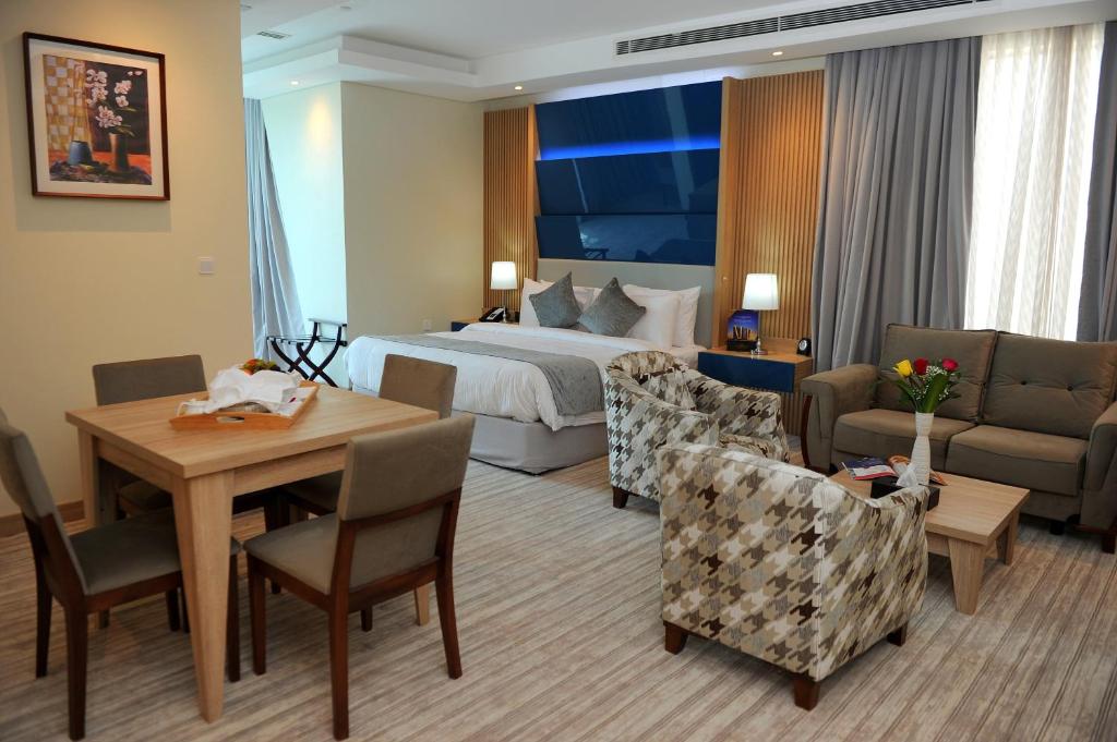 A seating area at Al Mansour Suites Hotel