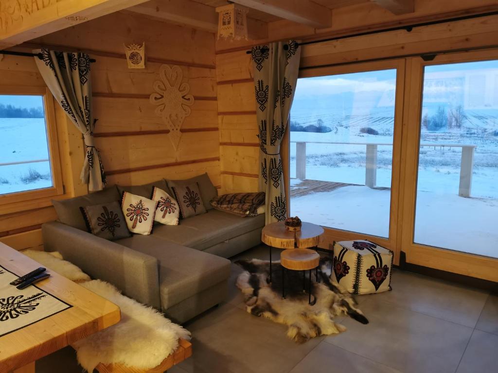Domáce zviera alebo zvieratá hostí v ubytovaní Domki z Jabłonki z Jacuzzi