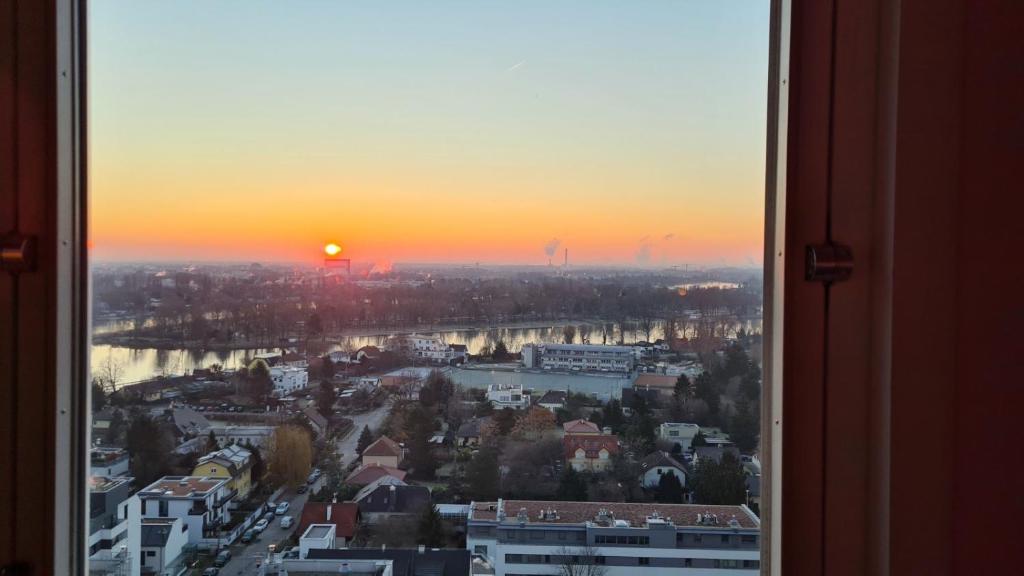 Wschód lub zachód słońca widziany z tego apartamentu