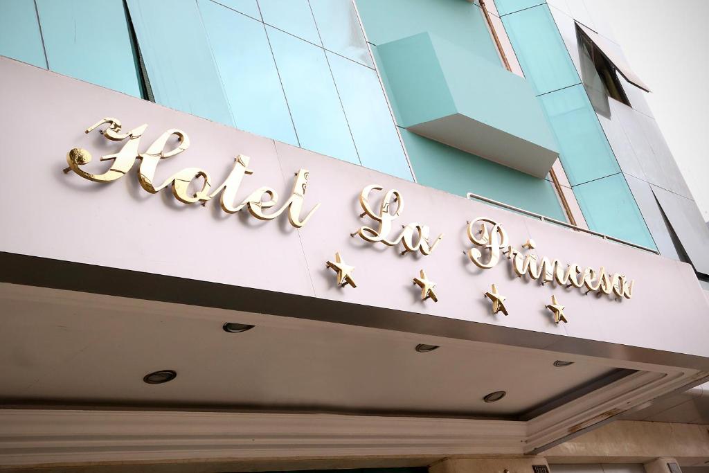 Certifikát, hodnocení, plakát nebo jiný dokument vystavený v ubytování Hotel Princesa