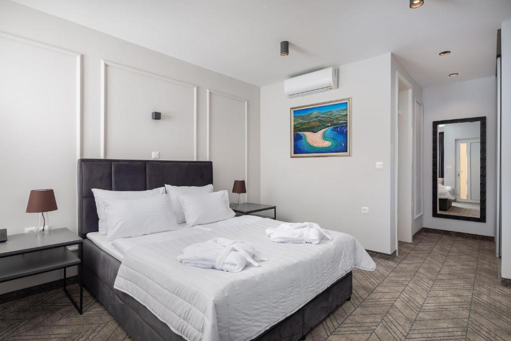 Zlatni Rat Beach Resort - 5