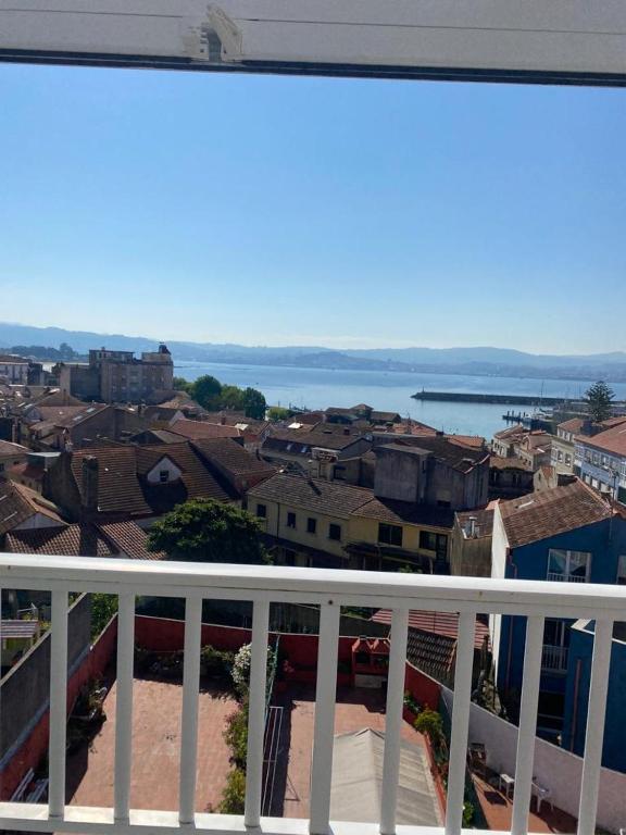 Zdjęcie z galerii obiektu Ático acogedor en casco antiguo w mieście Cangas de Morrazo