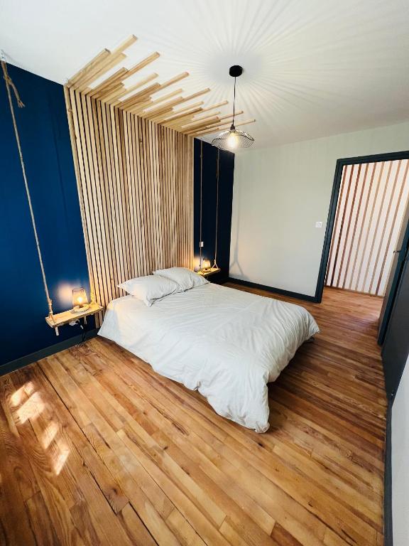 Posteľ alebo postele v izbe v ubytovaní Sleep & Road