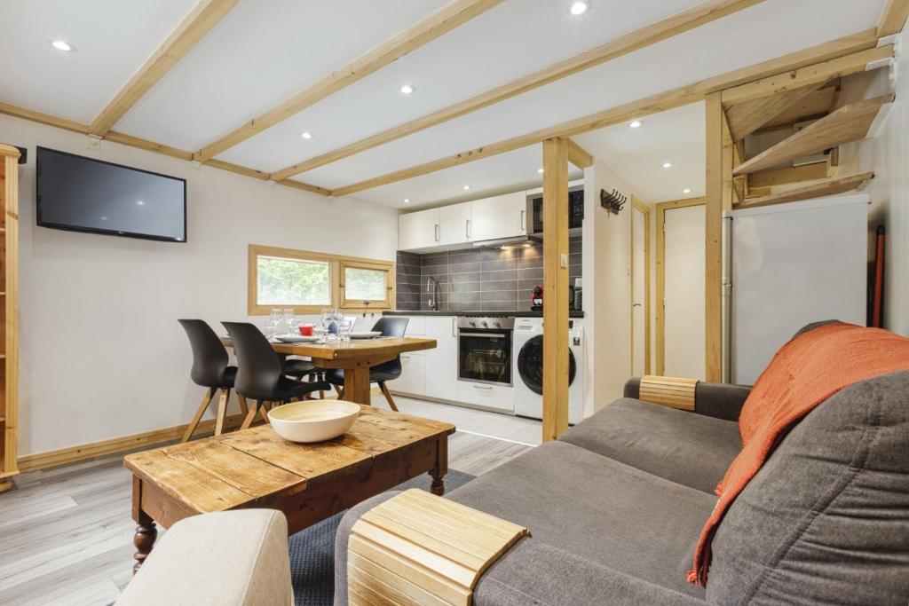 Fotografia z galérie ubytovania Grand Roc C - Modern Apart 2BR Close to Grand Montets Lift - By Cozee Rentals v destinácii Chamonix-Mont-Blanc