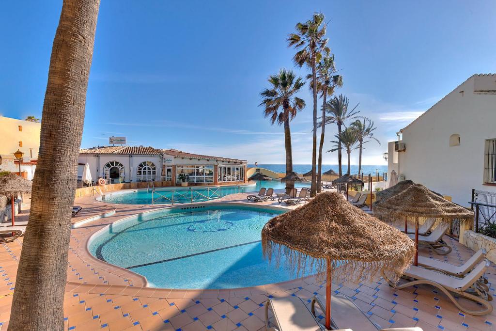 Apartamento Doña Lola Piscina , Spa y Pie de Playa, Sitio de