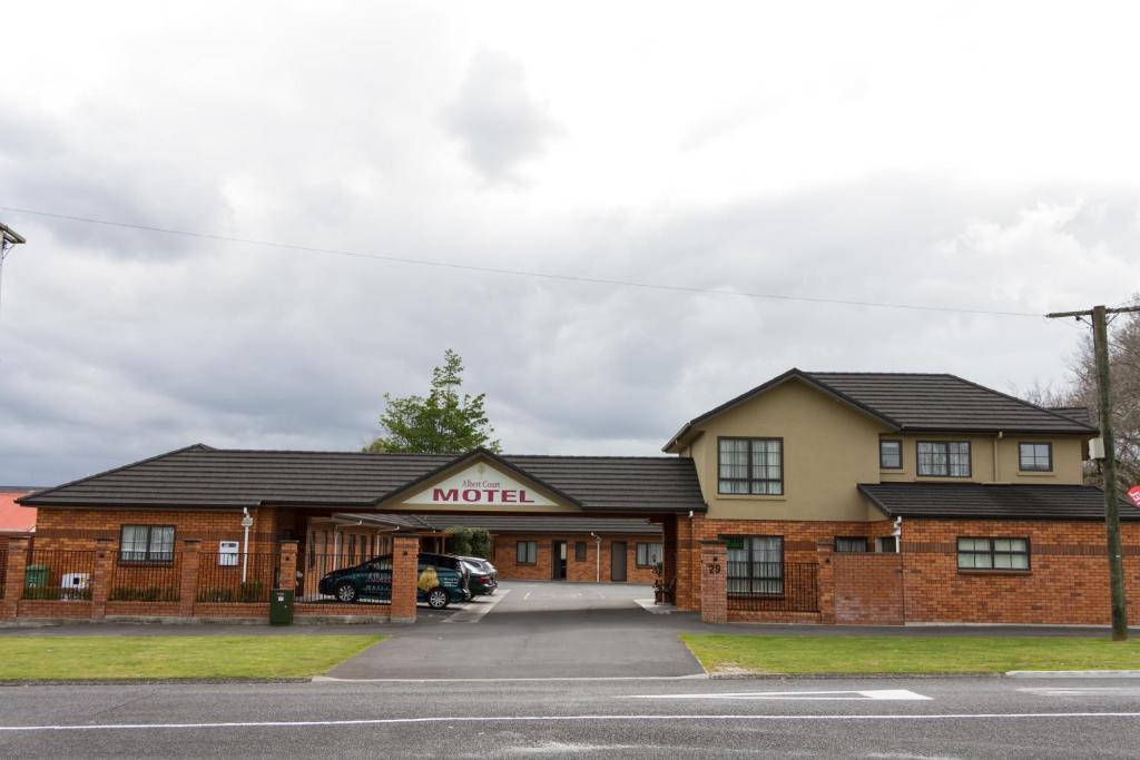 Albert Court Motor Lodge - Resim 15