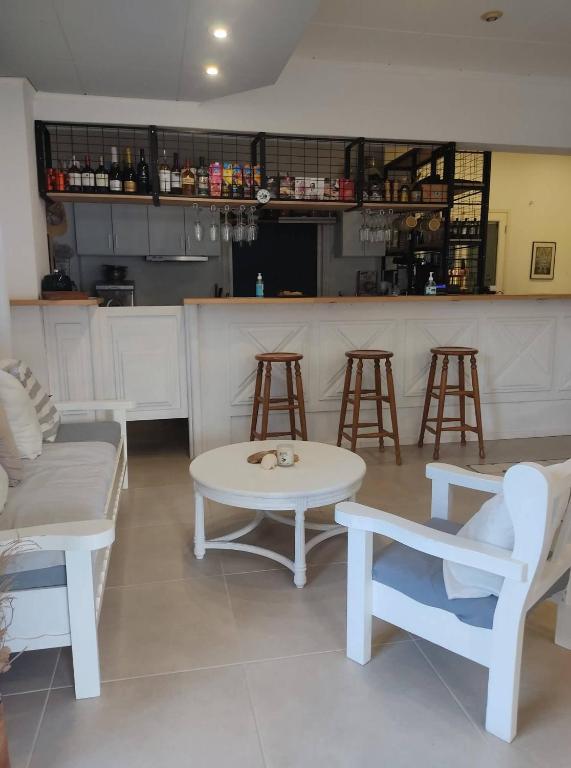 Lounge nebo bar v ubytování Anastasia Hotel