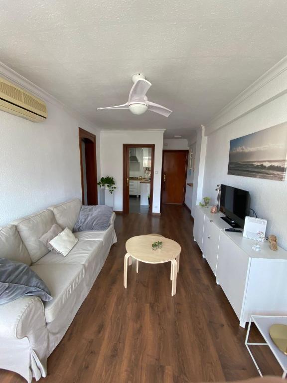 Precioso LOFT junto a la PLAYA,en 2 línea.