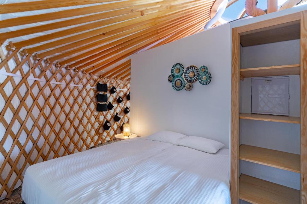 Postel nebo postele na pokoji v ubytování Finca Feliz Andaluz