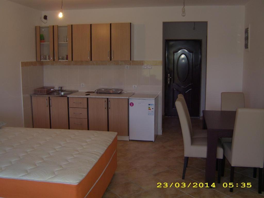 Cucina o angolo cottura di Apartmani Vukovic